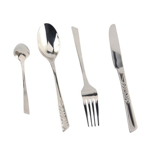 Ensemble de couverts Les ustensiles comprennent des fourchettes Cuillères Couteaux, un ensemble de couverts de luxe et de design brillant poli miroir - Product Image 5