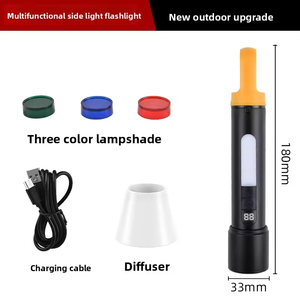 Linterna de Buceo LED con Clasificación IP44, Más de 1000 Lúmenes, Recargable, Funciona con Baterías AA, Gancho Táctico de ABS, Pantalla Digital - Product Image 6