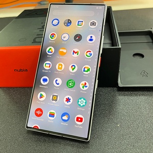 Nubia Z60 Ultra Full Screen Smartphone 6.8'' Snap Dragon 8 Gen 3 6000mAh 64MP 80W Fast Charging Smartphone 5G with Global ROM - Product Image 4