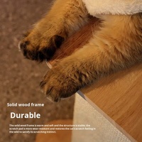 Arbre à chat d'angle avec poteau à gratter en sisal, niche confortable, design peu encombrant pour chats d'appartement