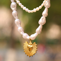 Collier tendance unisexe en acier inoxydable PVD doré avec chaîne à maillons, breloques étoile de mer, marguerite, soleil, cœur, coquillages et perles – Nouvelle collection été, vente flash