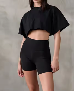 T-shirt Crop <span class=keywords><strong>Oversize</strong></span> in Cotone Personalizzate per <span class=keywords><strong>Donna</strong></span>, Alta Qualità, per Palestra, Sport, Streetwear, Casual, con Stampa Serigrafica, Magliette Crop Nere - Product Image 3