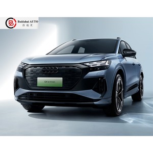 Pour Audi <span class=keywords><strong>Q4</strong></span> <span class=keywords><strong>E</strong></span>-<span class=keywords><strong>tron</strong></span> SUV électrique compact haut de gamme avec une autonomie de 520 km pour <span class=keywords><strong>quattro</strong></span> et Virtual Cockpit - Product Image 1