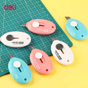 Deli 2050 1 pièce Mini couteau utilitaire portable Express Découpeur de colis petit outil de coupe Porte-clés Pendentif Fournitures de bureau Kawaii - Product Image 1
