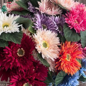 Flores Artificiales de Gerbera de Seda con 7 Cabezas para Decoración de Bodas, Arreglo Floral Ornamental para Interiores - Product Image 4