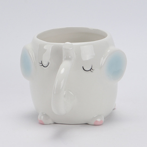 Adorable Maceta <span class=keywords><strong>de</strong></span> Cerámica Blanca con Forma <span class=keywords><strong>de</strong></span> <span class=keywords><strong>Elefante</strong></span>, Orejas Azules y Patas Rosas, Diseño <span class=keywords><strong>de</strong></span> Cara Durmiente, Contenedor para Plantas - Product Image 1