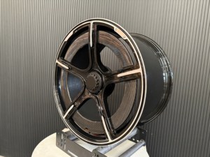Jantes en fibre de carbone forgées sur mesure, monobloc, à blocage central, haute performance, 15-24 pouces pour Porsche AUDI BENZ BMW <span class=keywords><strong>VW</strong></span> - Product Image 4