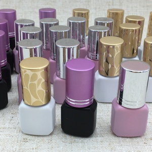 กาวติดขนตา DRAGONLASH Eye Open Glue 1s สำหรับขนตาล่าง 1s กลิ่นน้อย ไม่แสบตา วีแกน ปราศจากการทดลองกับสัตว์ ชนิดน้ำ 5 มล. สำหรับต่อขนตาและขนตาแบบกลุ่ม - Product Image 3