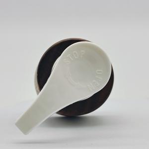 Pompe à lotion en bambou <span class=keywords><strong>exquise</strong></span> de 24mm de diamètre 24/410 couvercles à vis de bouchon de bouteille en plastique fermetures de bouteille - Product Image 2