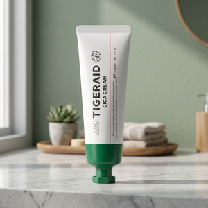 Tiger Raid Crema Reparadora Medicada CICA Mini 50ml para Piel Sensible, Tratamiento para el Acné con Centella, Ceramida y Ácido Hialurónico, Tubo de Uso Diario para Mujeres - Product Image 2