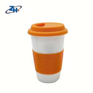 <span class=keywords><strong>Mug</strong></span> en céramique promotionnel avec couvercle en silicone et partie amovible en silicone, cadeaux <span class=keywords><strong>de</strong></span> Noël, fournisseur <span class=keywords><strong>de</strong></span> mugs, vente en gros, tasse <span class=keywords><strong>pas</strong></span> chère - Product Image 1