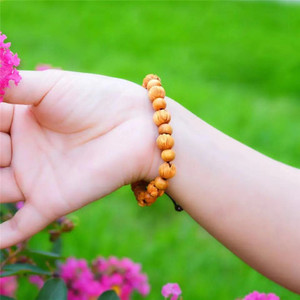 Pulsera de madera de durazno tallada con loto, grabado en relieve, pulido, estilo chino, decoración para el hogar, joyería - Product Image 4