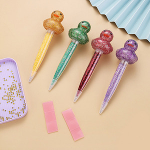 Lápiz de Diamantes para Arte, Oficina y Escuela - Herramienta DIY 5D Glitter Duck, Regalo con Logotipo Personalizado para Beneficios de Empleados - Product Image 3