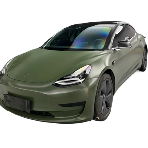 Film de lamination automobile en vinyle PVC PPF vert métallisé mat en rouleau, film de protection de carrosserie, revêtement adhésif - Product Image 1