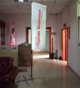 Mât de drapeau de plage avec bannière volante en forme de larme imprimé personnalisé avec base à pointes <span class=keywords><strong>Assurance</strong></span> automobile maintenant en vente-pour lavage de <span class=keywords><strong>voiture</strong></span> Swooper - Product Image 5