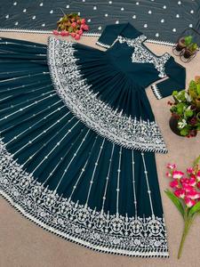 สินค้ามาใหม่ที่งดงามออกแบบล่าสุด Lehenga Choli พร้อม Dupatta สําหรับงานแต่งงานและงานรื่นเริงในราคาที่ต่ํากว่าคุณภาพสูง - Product Image 5