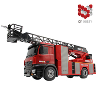 Camión de Bomberos de Juguete HUINA 1561 2.4G 1:14, Simulación de Control Remoto, Camión RC con Escalera y Rociador de Agua