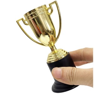 Mini Plastic Electroplated <b>Trophy</b> With <b>Base</b> For Kids Kindergarten Awards And Prizes 9.2X5Cm Unisex Toy - Product Image 5