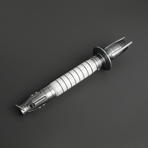 Sabre laser Nexussabers Weathered <span class=keywords><strong>Shin</strong></span> <span class=keywords><strong>Hati</strong></span> XENO3.0 Pixel Proffieboard avec recharge durable, poignée métallique robuste pour duels et haut-parleur intégré - Product Image 2