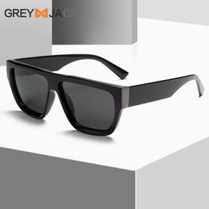 Gafas de Sol Polarizadas para Hombre Grey Jack, Montura TR, Lentes TAC, Protección UV400 Tipo 3, Color Negro para Conducir y Salidas - Product Image 3