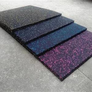 Machine de presse de carreaux de sol <span class=keywords><strong>Prix</strong></span> d'usine Caoutchouc pour bateaux Gym Piste de course Soudage Fourni PLC Automatique Requis 3 ans 5.5 - Product Image 1