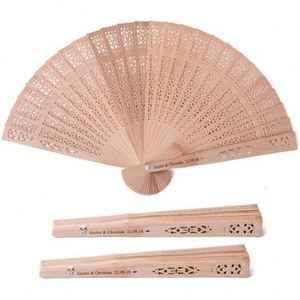 พัดไม้จันทน์พับได้แบบกำหนดเอง ลายฉลุ สำหรับของขวัญส่วนตัว ธุรกิจ งานแต่งงาน ของตกแต่งบ้าน สไตล์สปอร์ต งานฝีมือไม้ไผ่ - Product Image 3