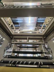 Máquina Extrusora de Tres Capas de Alta Eficiencia <span class=keywords><strong>para</strong></span> <span class=keywords><strong>Película</strong></span> de Embalaje con Tornillos, Barriles y Cabezal de Matriz <span class=keywords><strong>para</strong></span> <span class=keywords><strong>Película</strong></span> Estirable - Product Image 4