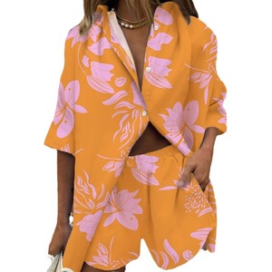 Ensemble deux pièces été 2025 pour <span class=keywords><strong>femme</strong></span>, style européen et américain : chemise imprimée à manches courtes et short en polyester à taille élastique et jambes larges - Product Image 5