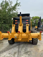 Niveleuse Caterpillar 140K/140H d'occasion avec moteur et pompe, excellentes performances, 18000 kg, 443 heures, à vendre