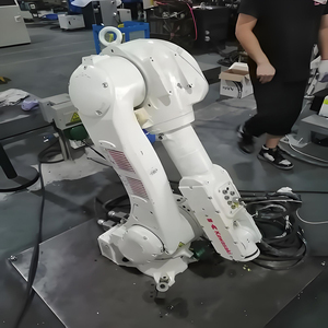 RS010N Robot Industrial de 6 Ejes de Tamaño Mediano y Pequeño para Uso General con Carga Útil de 10 kg para Montaje Horizontal y Manipulación de Materiales - Product Image 6