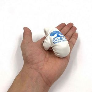 Llaveros de PVC Suave Ecológicos OEM, Llaveros Personalizados con Forma de Guante de Boxeo a Precio Económico - Product Image 3