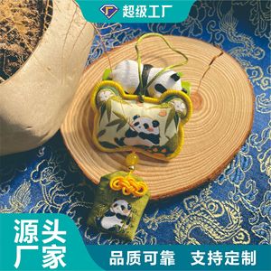 Pendentif Sachet Panda brodé cadeau d'anniversaire créatif bénédiction chinoise mignonne pour les Couples fournitures de fête promotionnelles nationales - Product Image 2