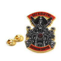 2024 Vintage métal alliage de Zinc épinglettes Manfactuere Badge personnalisé or 3D Pirate capitaine personnage émail broches
