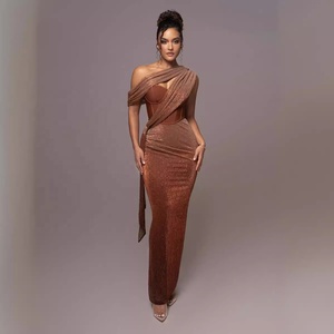 2024 nuovo abito <span class=keywords><strong>da</strong></span> donna con spalla obliqua marrone Sexy con nastro sottile con Design <span class=keywords><strong>da</strong></span> <span class=keywords><strong>sera</strong></span> abito <span class=keywords><strong>da</strong></span> <span class=keywords><strong>sera</strong></span> alla moda con motivo solido - Product Image 1