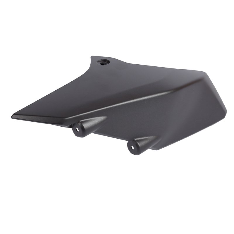 Copertina centrale sinistra (nero mezzanotte)