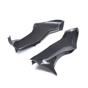 Panneau intérieur avant en fibre de carbone sèche 3K pour moto Suzuki GSX1300R Hayabusa 2021-2026 - Product Image 3