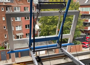 Электрический металлический подъемник-флиппер 220В с регулируемым углом наклона, дистанционным управлением, тросовым приводом, двигателем 0.45кВт, грузоподъемностью 150кг для строительства и складов - Product Image 5