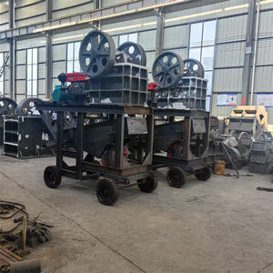 <span class=keywords><strong>Concasseur</strong></span> mobile Moteur diesel Équipement de fabrication de sable <span class=keywords><strong>Concasseur</strong></span> à mâchoires monté sur chenilles Fournisseur recherchant des agents et distributeurs locaux - Product Image 6