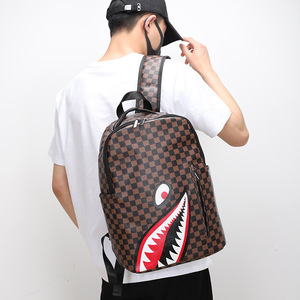 กระเป๋าเป้สะพายหลังพิมพ์ลายฉลาม 20-35L สายรัดปรับระดับได้ความจุขนาดใหญ่สำหรับผู้ชายการเดินทางในมหาวิทยาลัยใช้ทุกวัน - Product Image 3