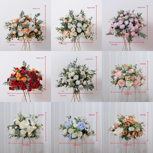 Boule <span class=keywords><strong>de</strong></span> fleurs artificielles en feuilles d'eucalyptus et <span class=keywords><strong>de</strong></span> soie OEM, <span class=keywords><strong>centre</strong></span> <span class=keywords><strong>de</strong></span> <span class=keywords><strong>table</strong></span> en rose blanche <span class=keywords><strong>pour</strong></span> mariage, Noël, Nouvel An - Fait à la main - Product Image 5