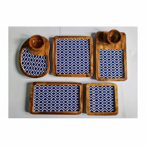 Plato de bandeja de servicio de madera de acacia más vendido con diseño rectangular único precio de fábrica ecológico - Product Image 1