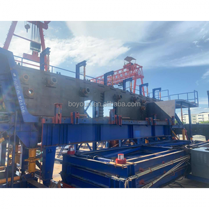 การก่อสร้างสะพานสำเร็จรูปแบบหล่อกลุ่มกล่องคานระบบแบบหล่อเหล็ก Q235B ทาสี - Product Image 1