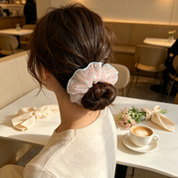 Chouchou à cheveux floral transparent, en mousseline douce avec bordure bleu clair, pour usage quotidien, imprimé floral vintage, foulard chouchou pour cheveux