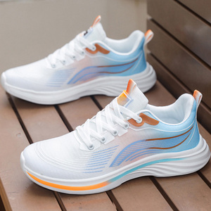 Chaussures de course personnalisées pour hommes, fabriquées en Chine, résistantes à l'usure, confortables et respirantes, pour l'été - Product Image 1