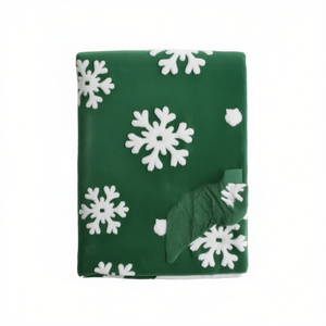 Couverture de voyage Vianney 1,10 m x 1,70 m en peluche flocon de neige, hiver festif, extra douce, unisexe, équipement de camping et de randonnée - Product Image 1