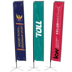 Drapeau de plage rectangulaire personnalisé en tissu avec base et mât pour la promotion d'entreprise en extérieur, les événements et la publicité - Product Image 2