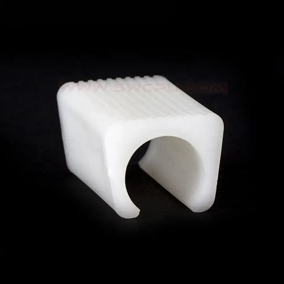 Pince en plastique blanc du fabricant pinces en plastique pour tube en nylon sur mesure