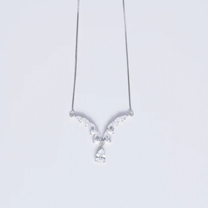 Collar de Tenis de Moissanita con Cadena Fina y Elegante, Plata de Ley 925 Sólida y Duradera, Joyería Elegante para Mujer - Product Image 4