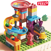 FEELO2024 Nouvelle Arrivée 77pcs Électrique Circulation Plateau Tournant Train Côté Blocs de Construction Jouets Usine Directe Grandes Particules Jouets
