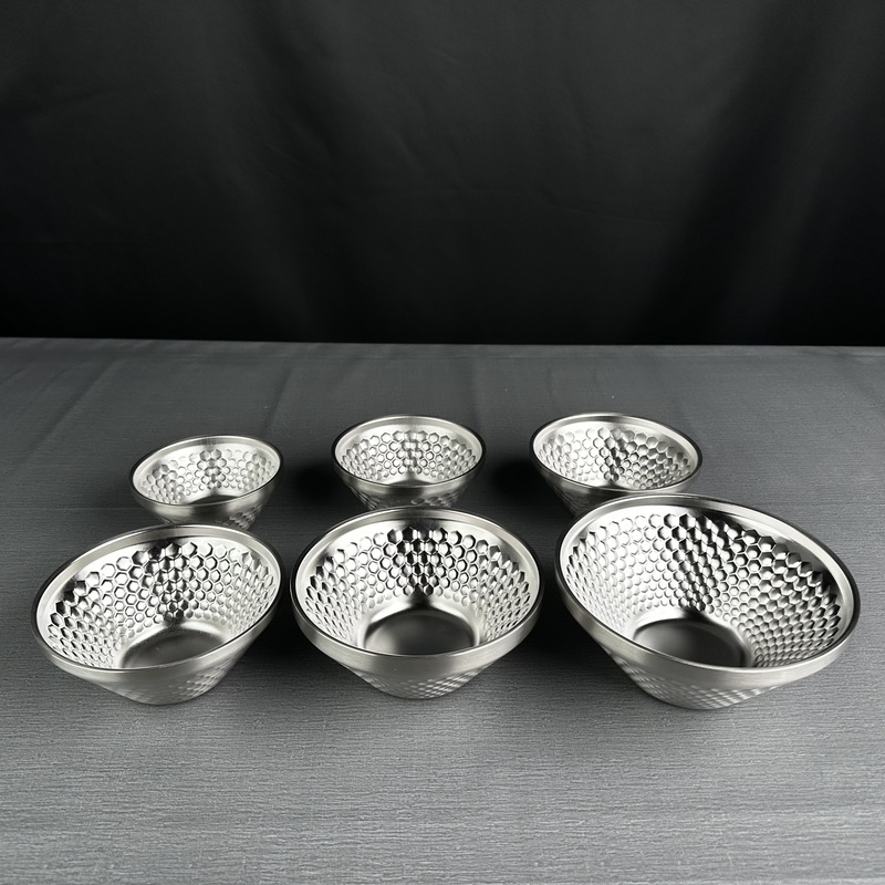Stainless Steel Double Layer Insulated Salad